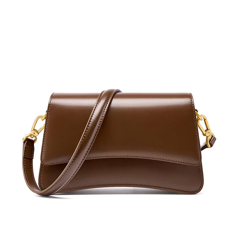 Pure Gloss Flap Deri Çanta | Şık ve Çok Yönlü Tasarım