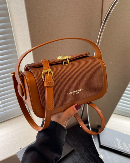 Retro II Renkli Kumaş Kapaklı Crossbody Çanta | Şık ve İşlevsel Tasarım