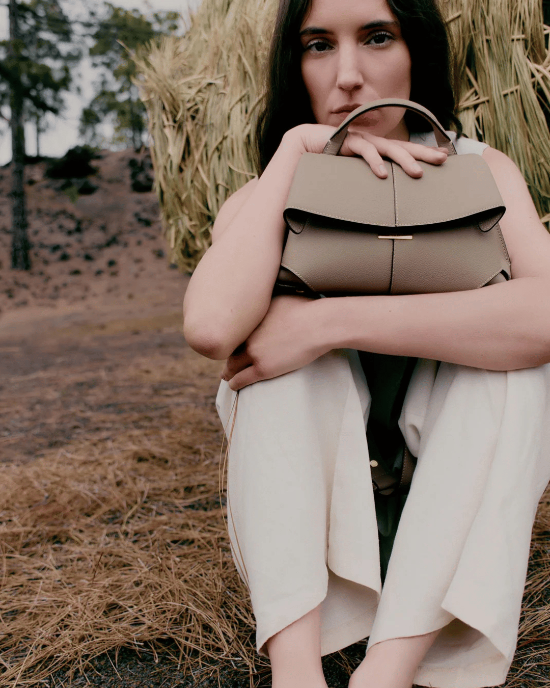 Mokki Belle Kapaklı El & Omuz Çantası | Zarif ve Çok Yönlü