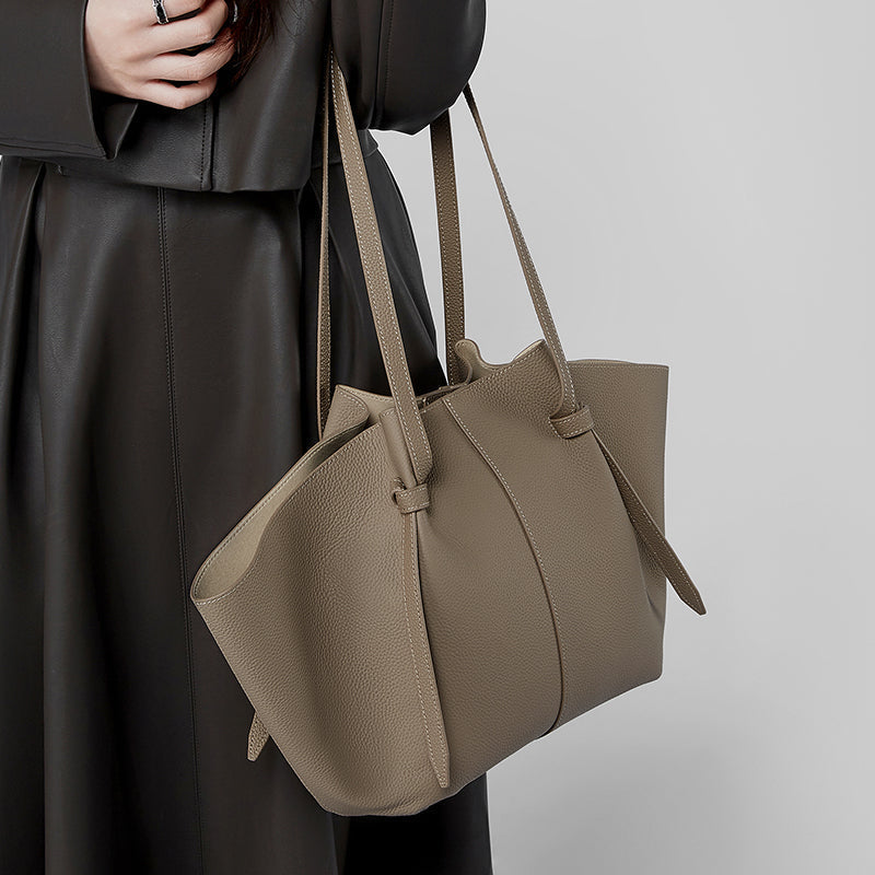 Glamour Jour Tote | Geniş Tasarım, Günlük Lüks Şıklık