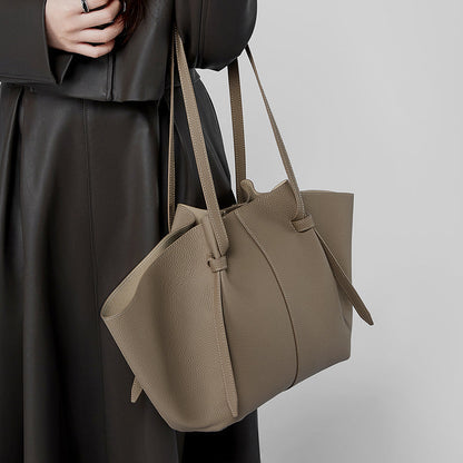 Glamour Jour Tote | Geniş Tasarım, Günlük Lüks Şıklık